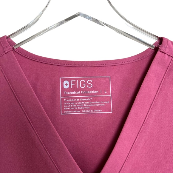 FIGS | Catarina One Pocket Scrub Top Quartz Pink Limited Edition BCA - Picture 9 of 10